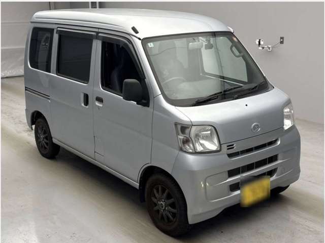 Daihatsu Hijet Cargo 5