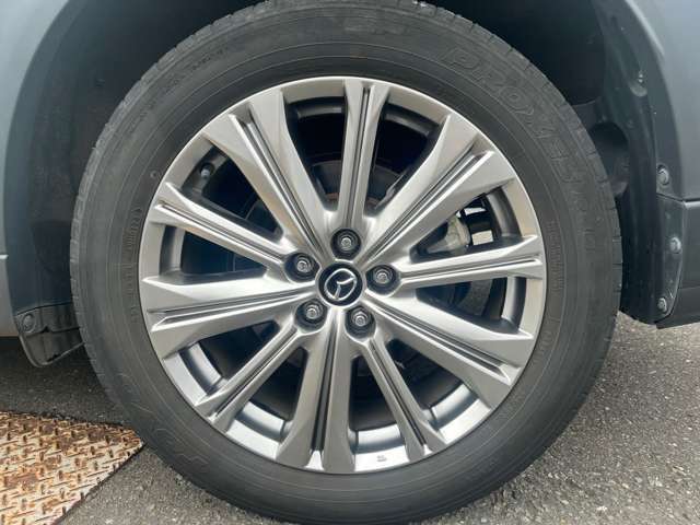 Mazda CX-8 12