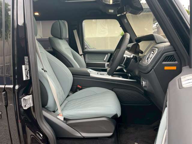 Mercedes-Benz G-Class 10