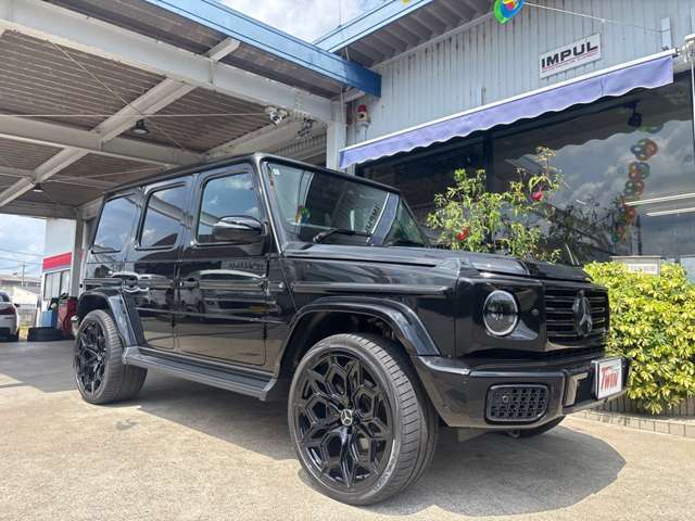 Mercedes-Benz G-Class 4