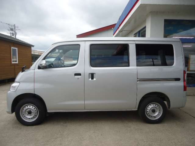 Toyota Town Ace Van 5