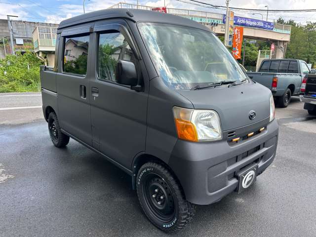 Daihatsu Hijet Deck Van 3