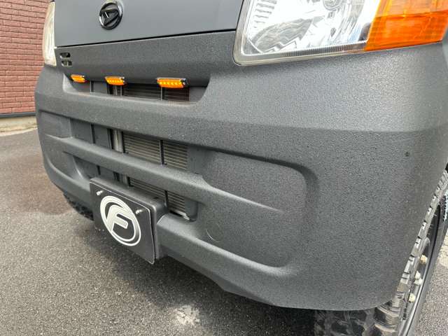 Daihatsu Hijet Deck Van 4
