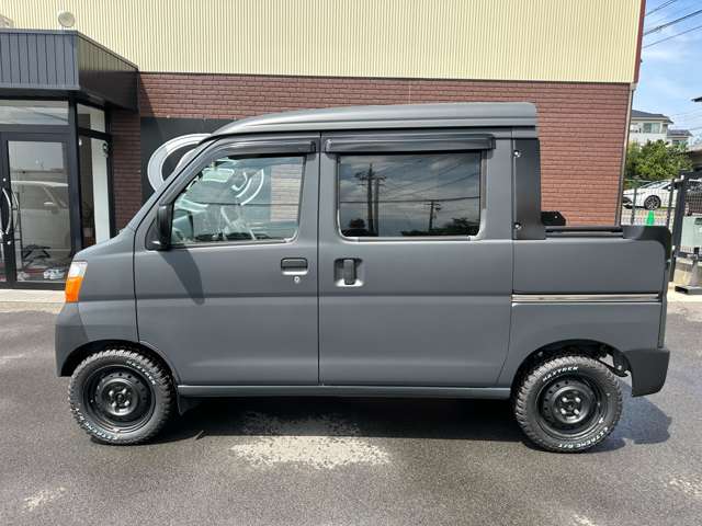 Daihatsu Hijet Deck Van 5