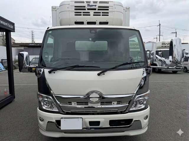 Hino Dutro 7