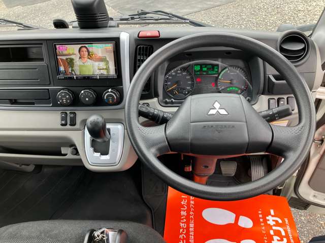 Mitsubishi Fuso Canter 4