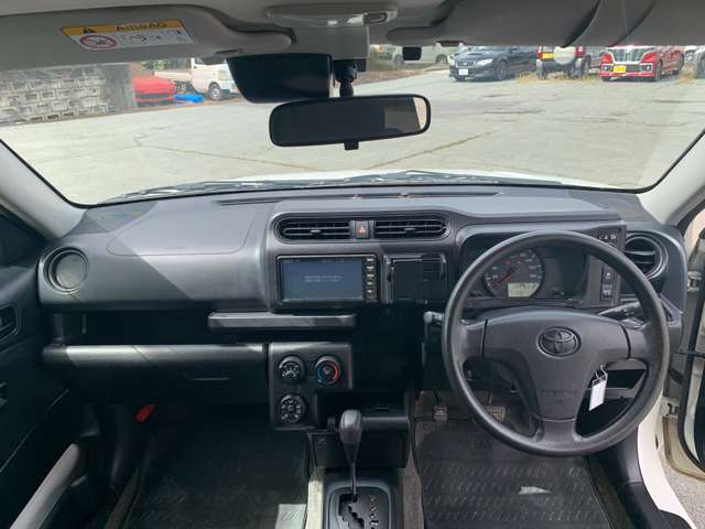 Toyota Probox Van 10