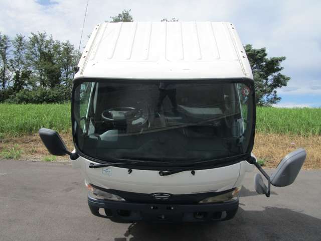 Hino Dutro 12