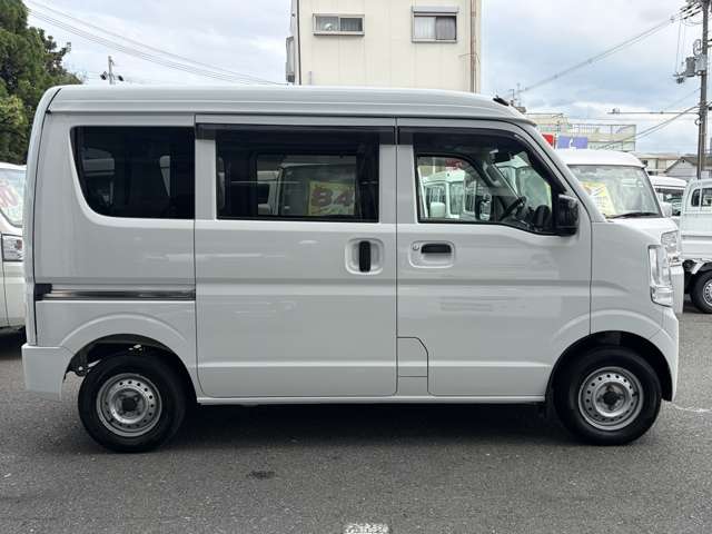 Suzuki Every 8