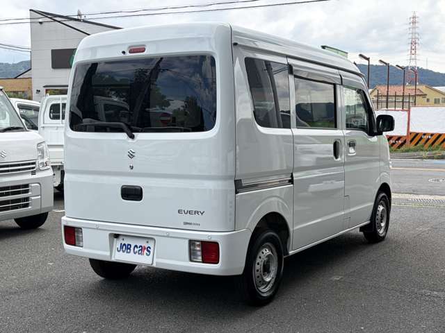 Suzuki Every 9