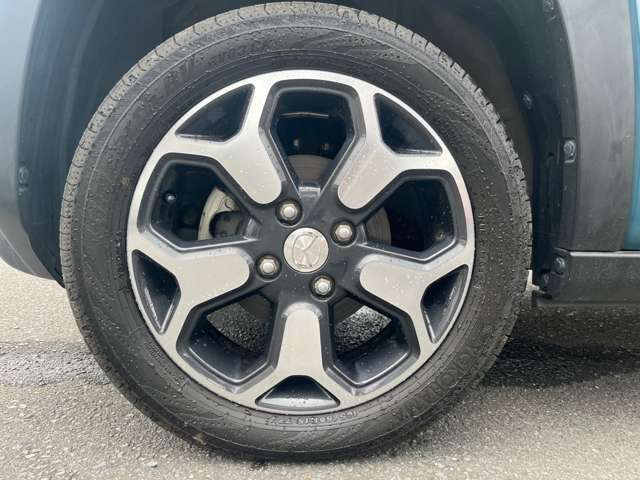 Mazda Flair Crossover 9