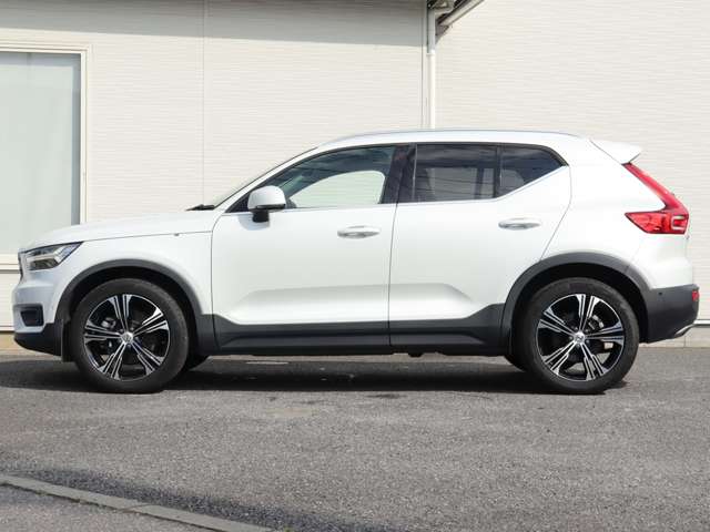 Volvo XC40 11