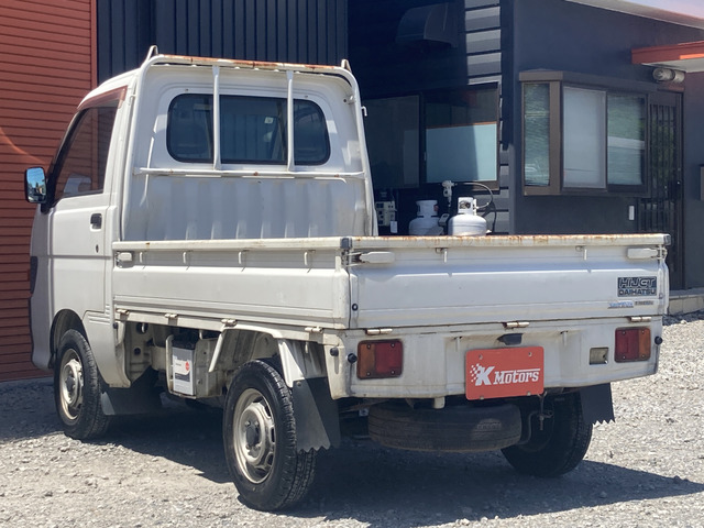 Daihatsu Hijet Pickup 2