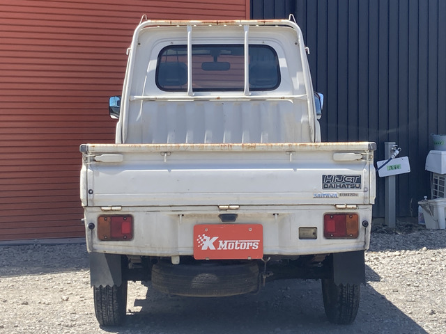 Daihatsu Hijet Pickup 7