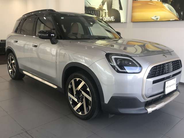MINI Countryman 6