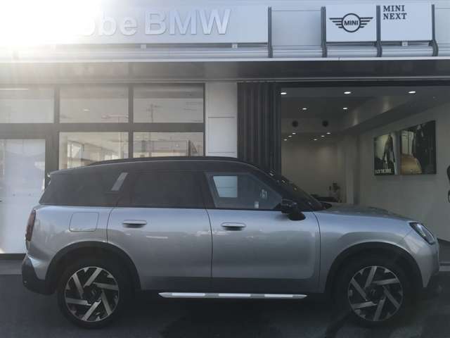 MINI Countryman 7