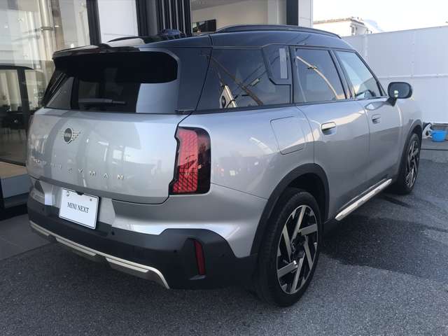 MINI Countryman 8