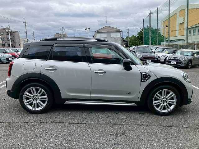 MINI Crossover 12