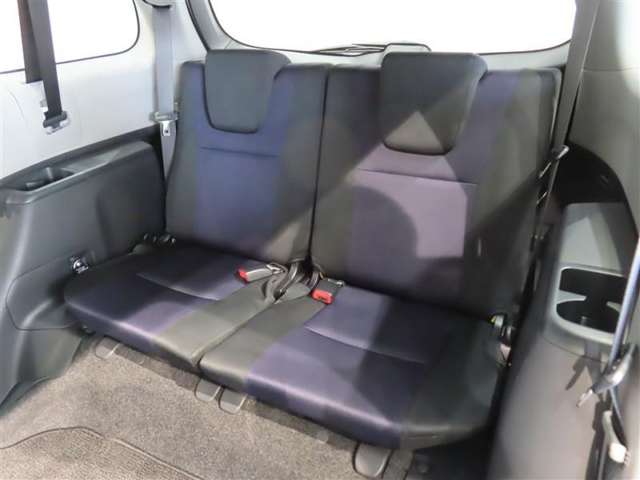 Toyota Wish 12