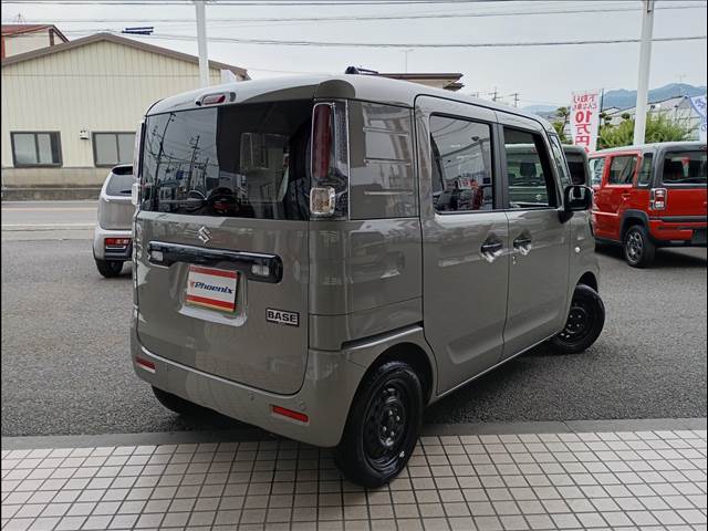 Suzuki Spacia Base 3