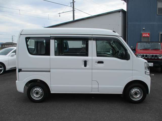 Suzuki Every 8