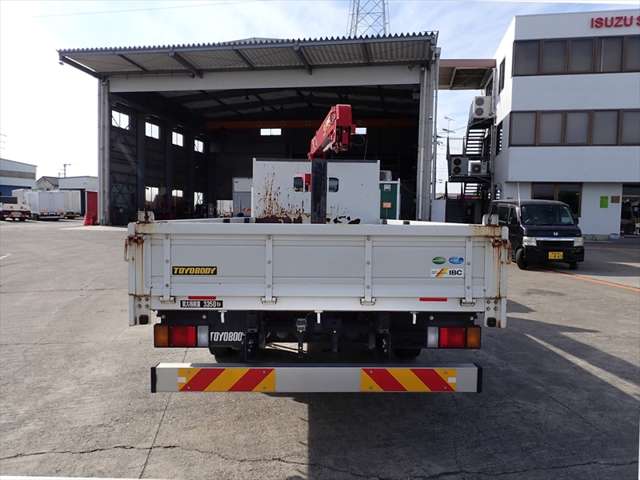 Isuzu Elf 5