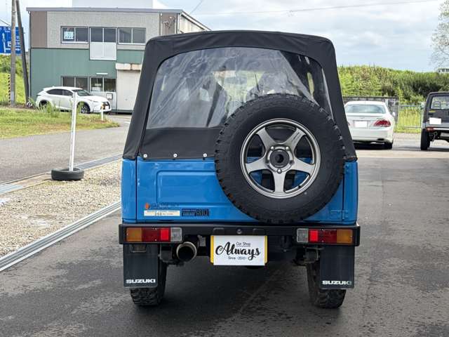 Suzuki Jimny 7