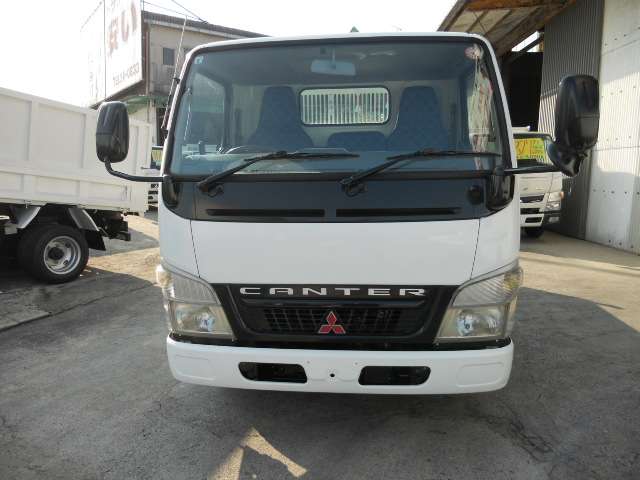 Mitsubishi Fuso Canter 3