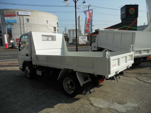 Mitsubishi Fuso Canter 5