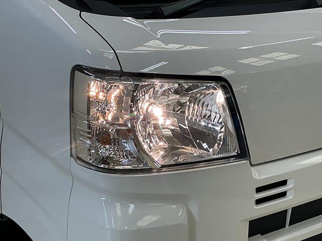 Daihatsu Hijet Cargo 9