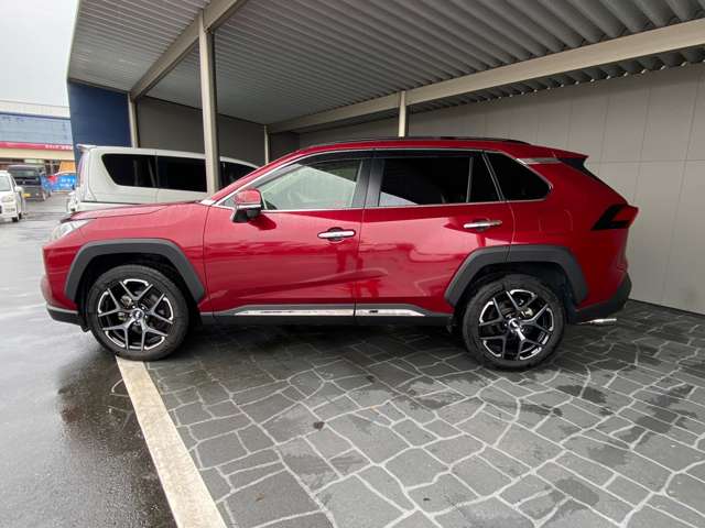 Toyota RAV4 6
