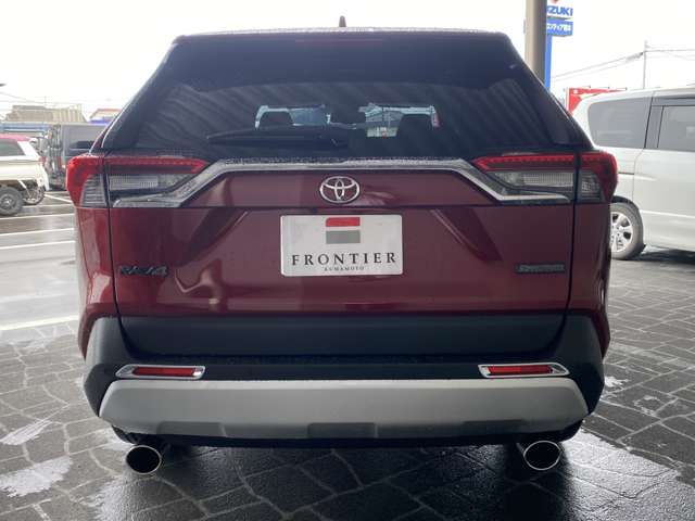 Toyota RAV4 8