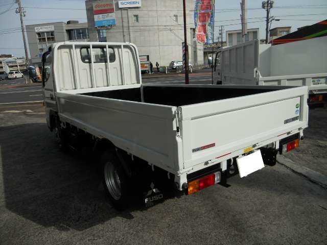 Mitsubishi Fuso Canter 6