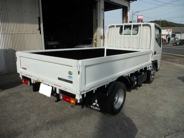 Mitsubishi Fuso Canter 7