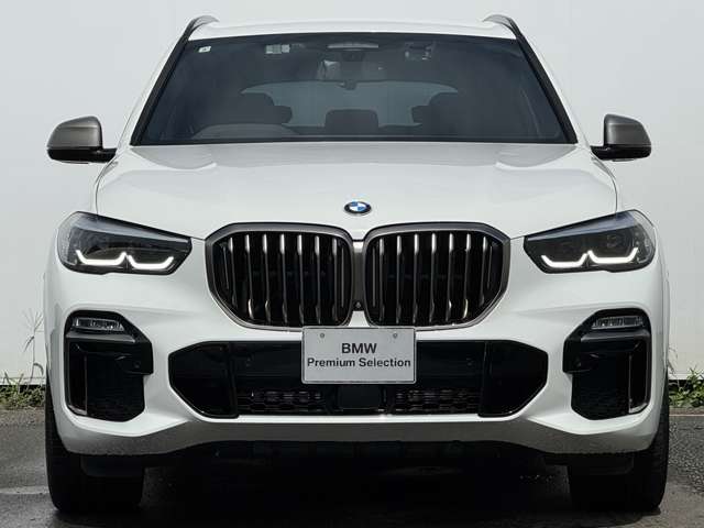 BMW X5 8