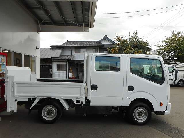 Mitsubishi Fuso Canter Guts 5