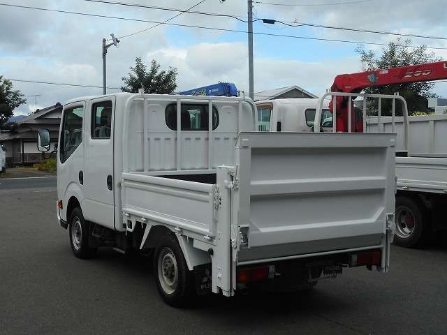 Mitsubishi Fuso Canter Guts 9