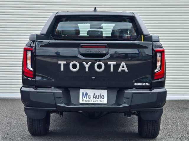 Toyota Hilux 10
