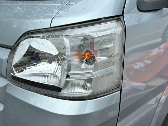 Toyota Pixis Truck 4