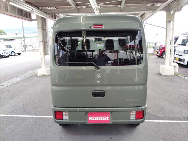 Suzuki Every 8