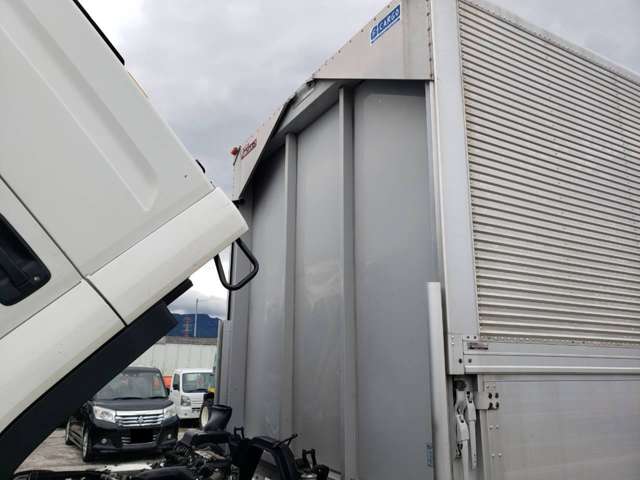 Isuzu Forward 12