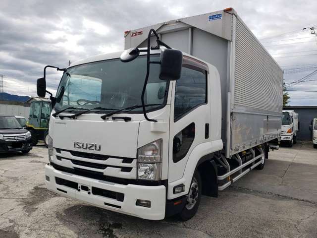 Isuzu Forward 2