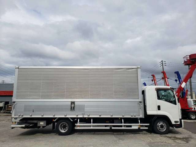 Isuzu Forward 5
