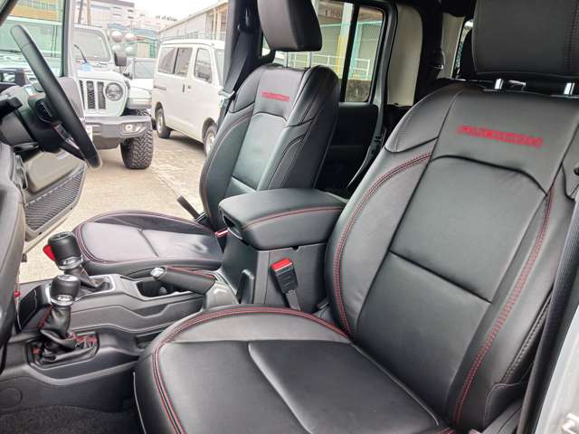 Jeep Gladiator 10