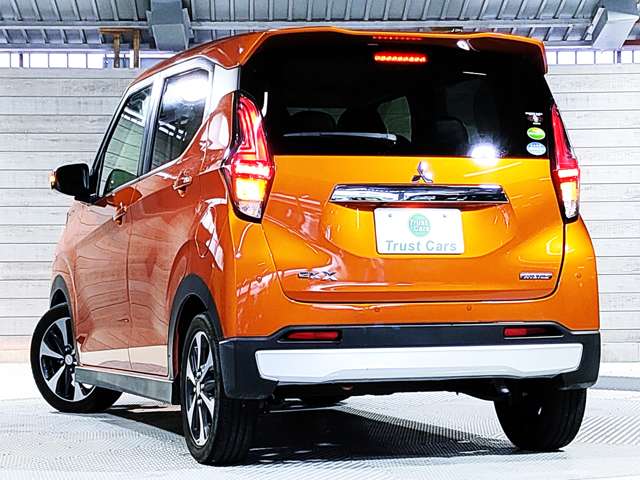Mitsubishi eK X 7