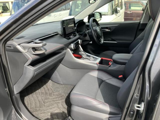 Toyota RAV4 8