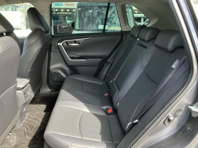 Toyota RAV4 9