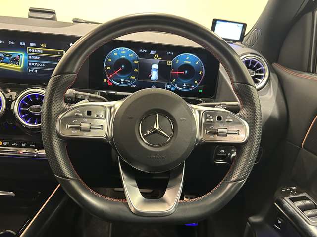 Mercedes-Benz GLA-Class 3