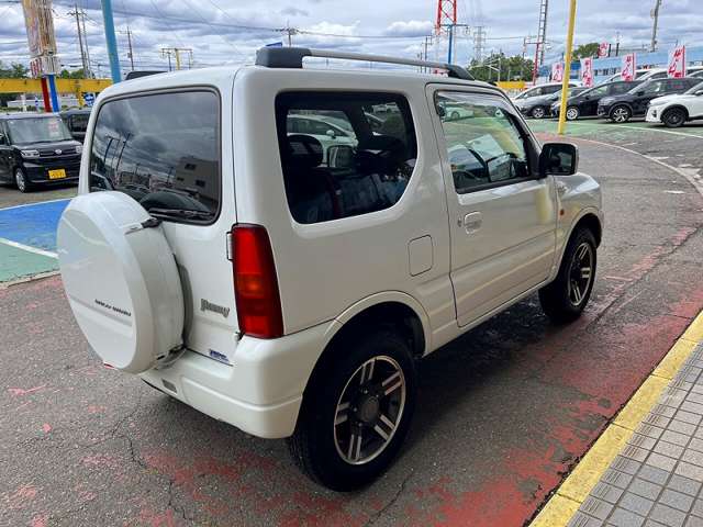 Suzuki Jimny 5