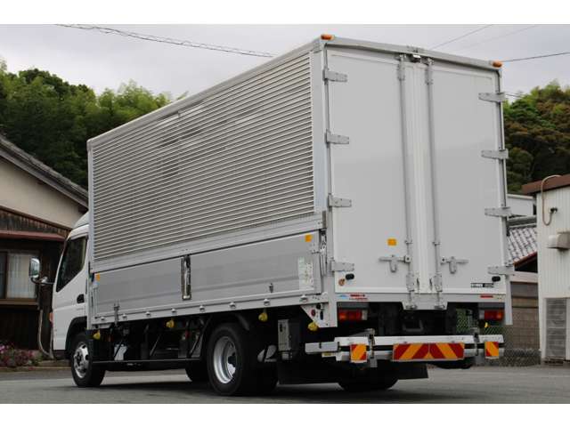 Mitsubishi Fuso Canter 12